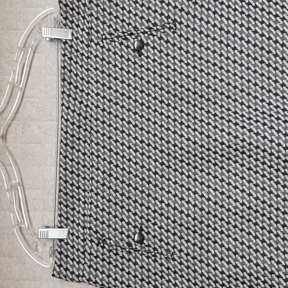 Ann Taylor LOFT Factory Skirt - Picture 2 of 7